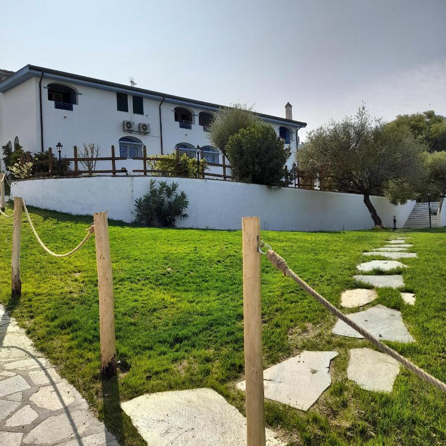 Agriturismo Palas De Serra Country Resort Onifai المظهر الخارجي الصورة