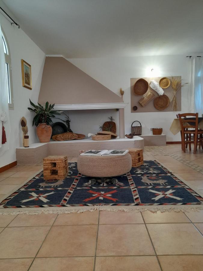 Agriturismo Palas De Serra Country Resort Onifai المظهر الخارجي الصورة