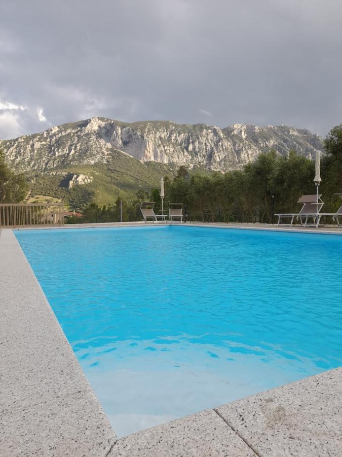 Agriturismo Palas De Serra Country Resort Onifai المظهر الخارجي الصورة